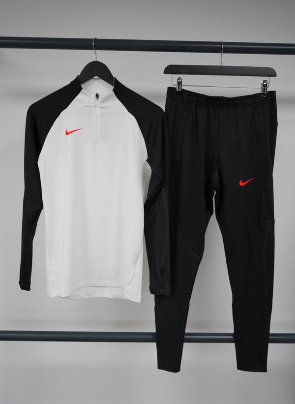Nike Strike Tracksuit | Black & White