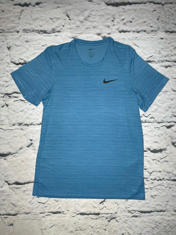 Nike Short Sleeve T-Shirt | Light Blue