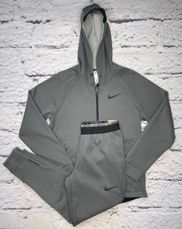 Nike Pro Tracksuit | Grey